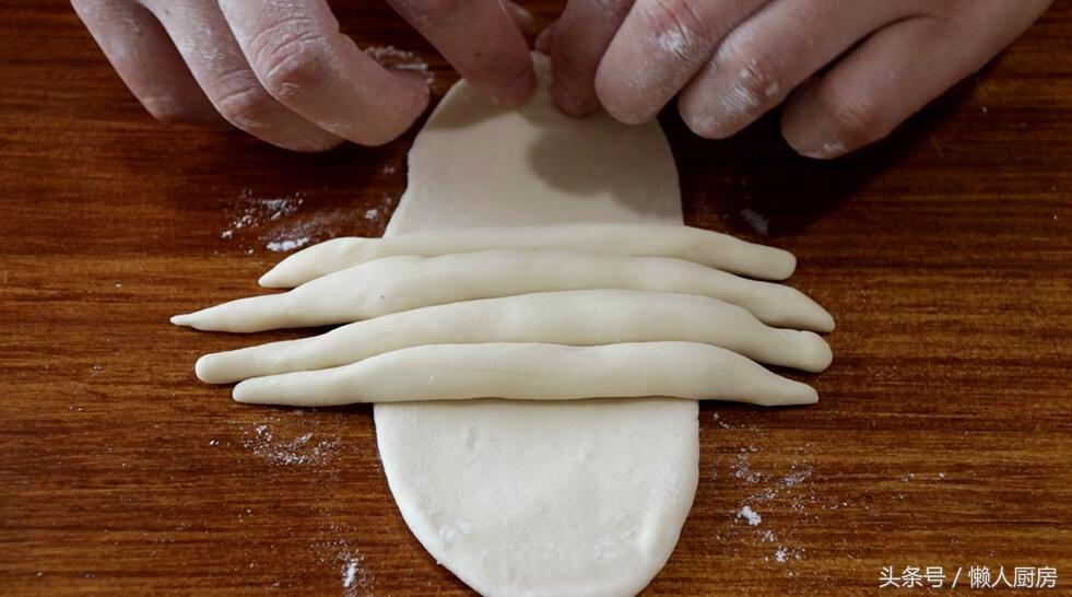 螃蟹太贵不敢吃？教你用它做出螃蟹，大人小孩都爱吃，松软香甜