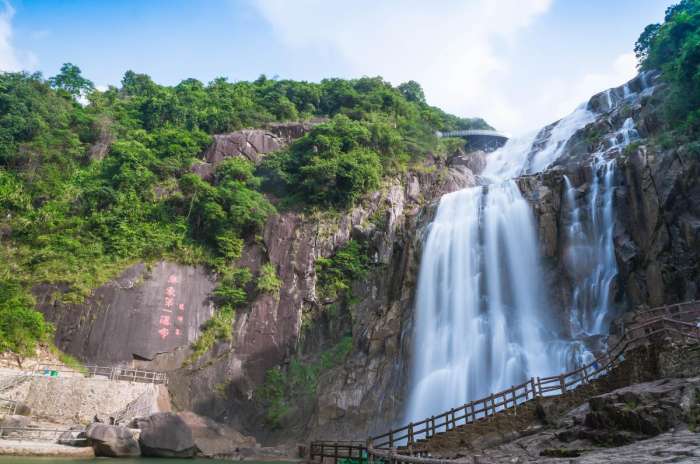 梅州天然瀑布图片,梅州粤东第一瀑布