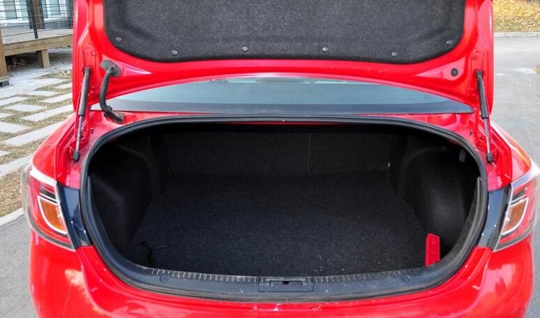 马自达睿翼2011款是创驰蓝天吗,10年的马自达睿翼到现在还能买吗