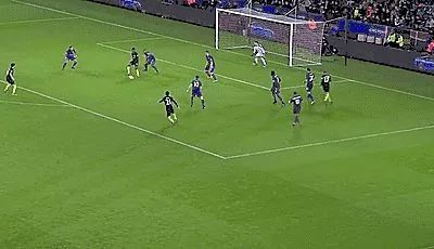 玻尔：丹麦国脚踢进奥运会斩获银牌，跨界当数学家还是菲尔兹主席