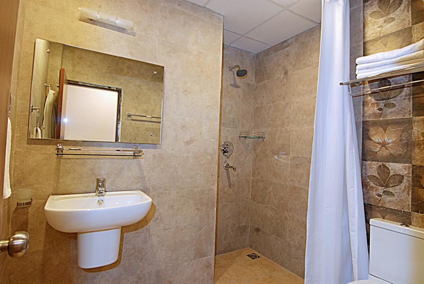 2万元旅游攻略,尼泊尔三日游攻略大全图片