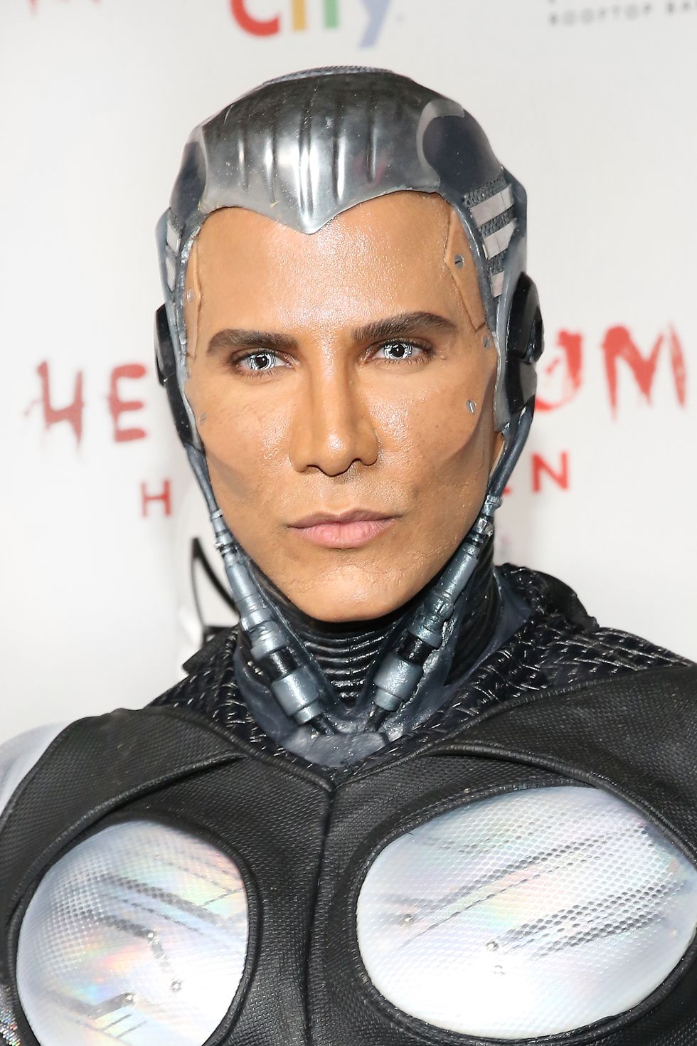 辛普森美枝、梦幻独角兽……盘点25位好莱坞名人万圣节妆扮！