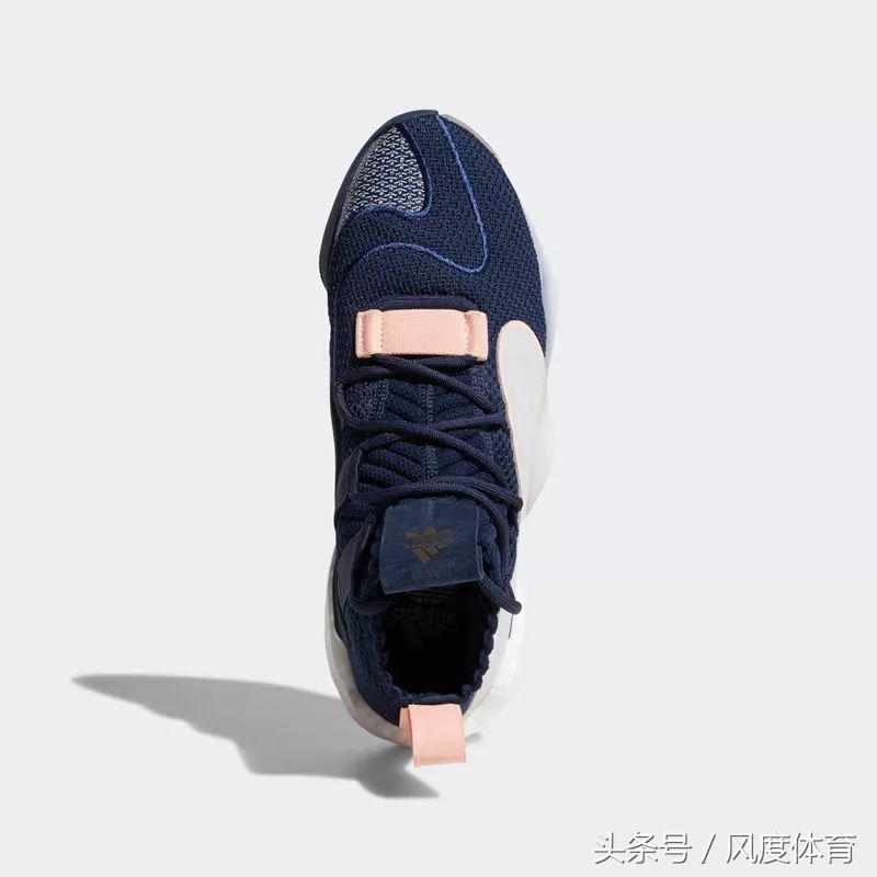 在家里改造一个海洋球馆,在家里布置篮球场