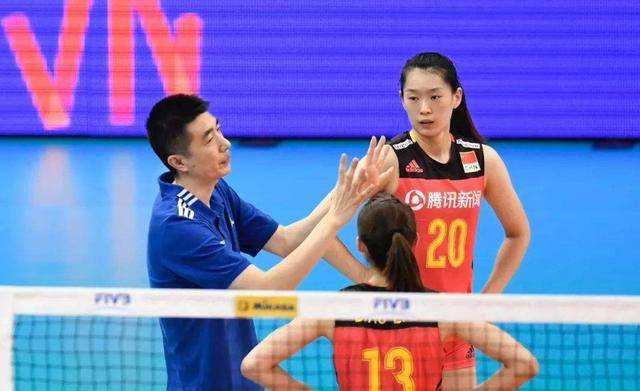 重炮老将和5大位置国手，外援都不请，让上届3支获奖队伍恐慌！