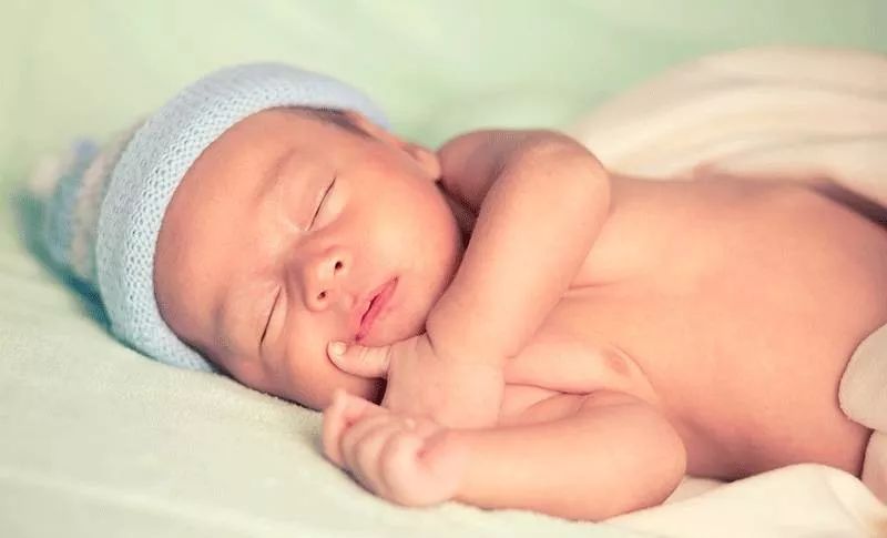 0岁小宝宝有没有抵抗力,0岁婴儿需要注意什么