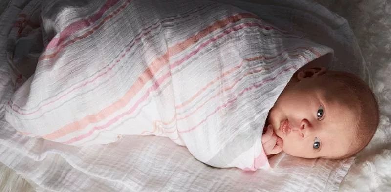 0岁婴儿需要注意什么,0岁宝宝劲大正常吗