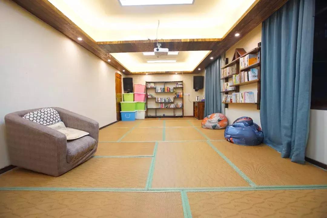 小夫妻卖掉老家房子,小夫妻卖掉房子去内蒙古