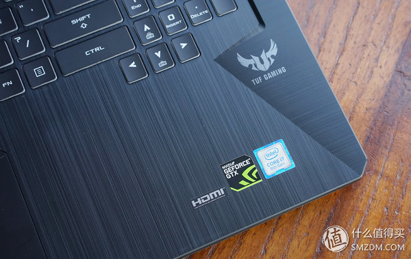 游戏本中的法拉利华硕飞行堡垒6Plus评测