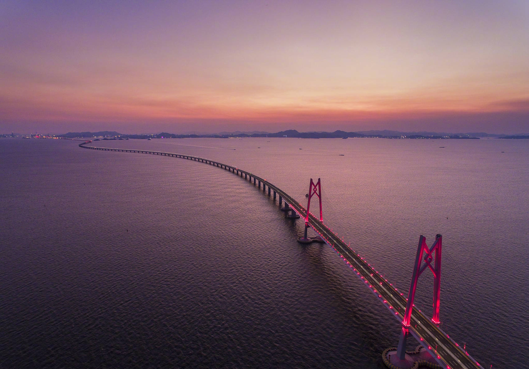 或许，这所大学就是为港珠澳大桥贡献最大的高校之一！