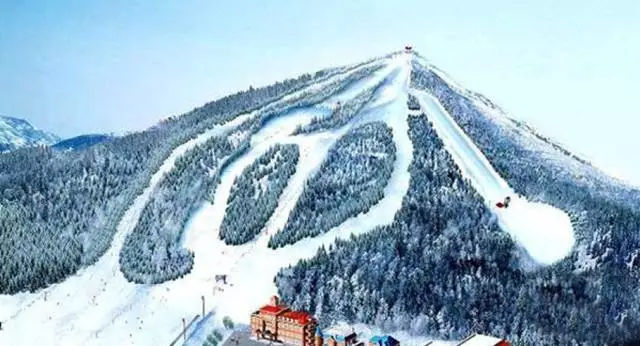 沈阳东北亚滑雪场2020年1月4日,沈阳市东北亚滑雪场