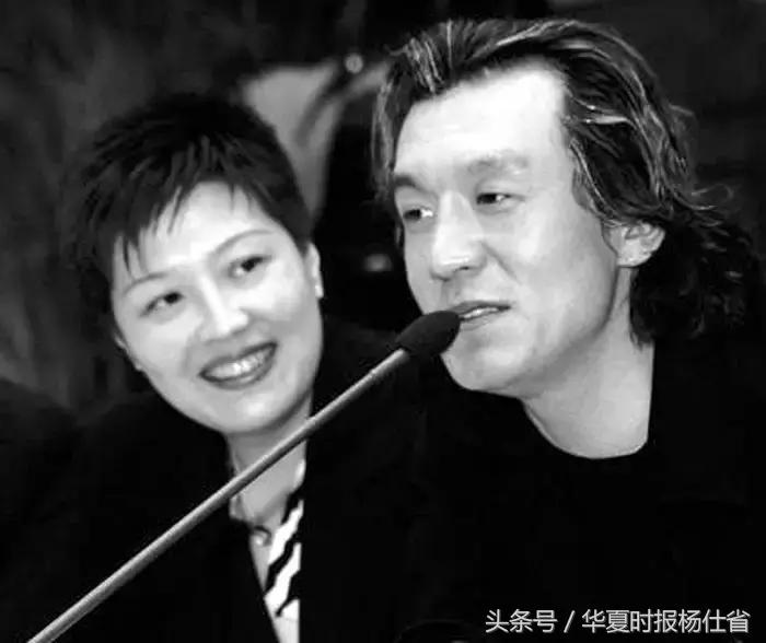 我只对女生感兴趣的英文,我只对女人感兴趣