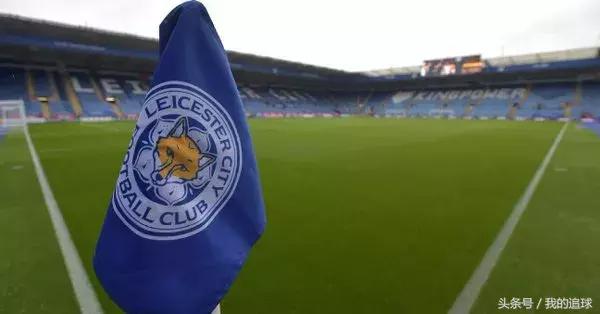 有着一半中国血统，还是英超球队的好老板，他永远地离开了……