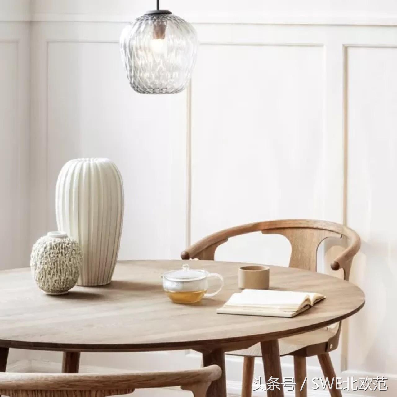 2.7米宽的餐厅怎么放圆餐桌,北欧实木圆餐桌