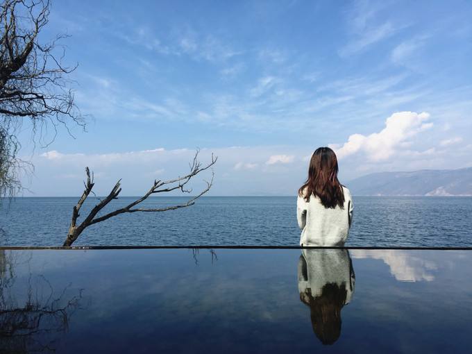 海子的诗面朝大海春暖花开赏析,海子面朝大海诗的经典句子