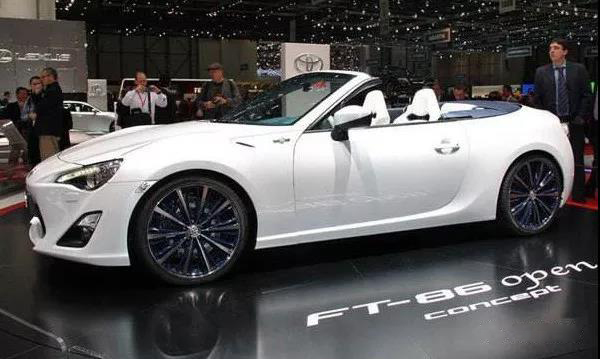 总有人说玩车是不务正业,为什么说玩赛车很费钱