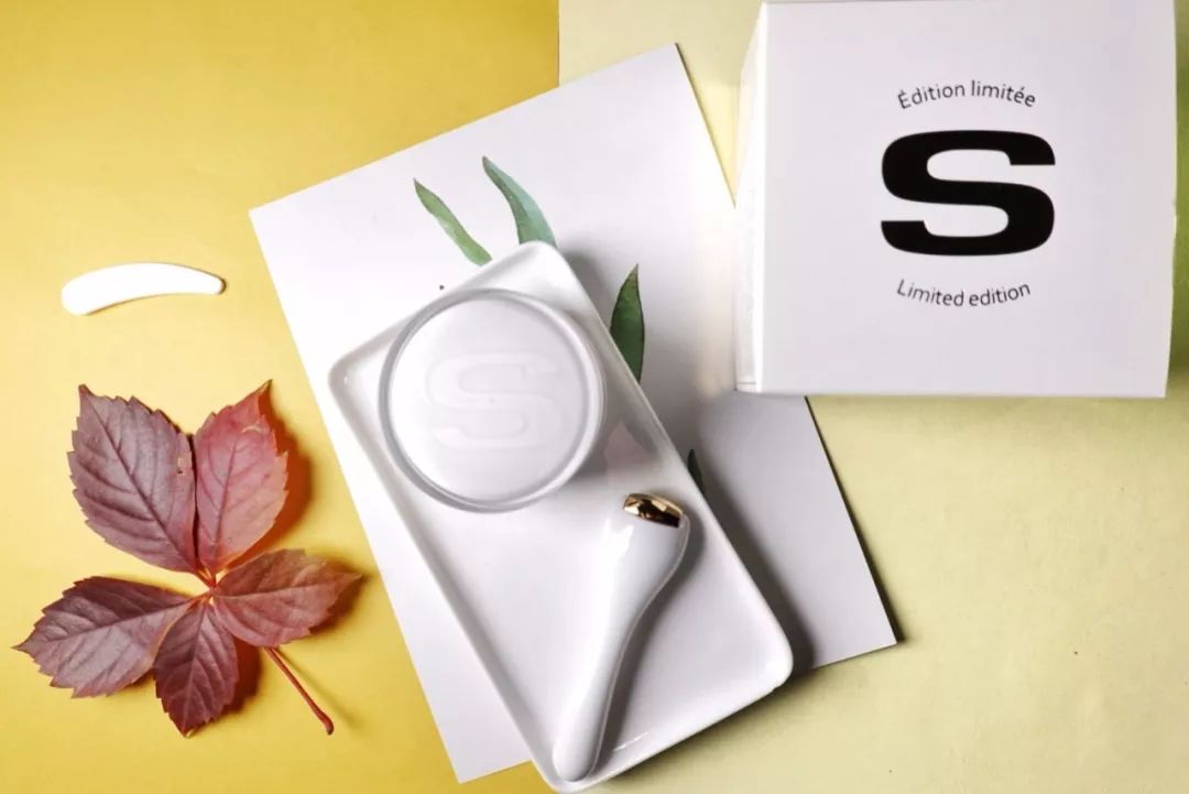 比眼霜管用的眼部保养手法,让眼睛不老的秘密眼霜