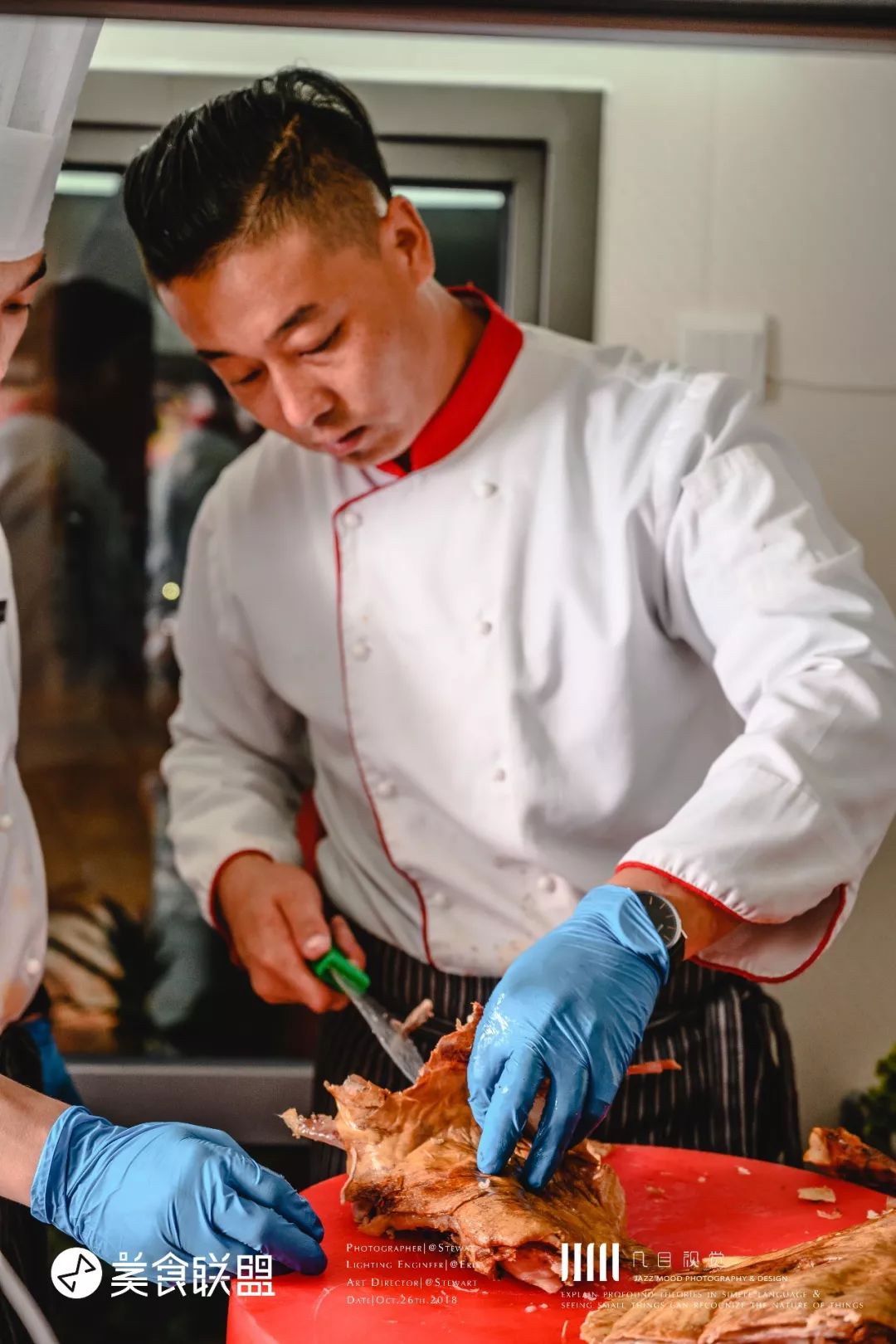 走进蒙古包吃烤羊美食,昆明必吃烤全羊好去处