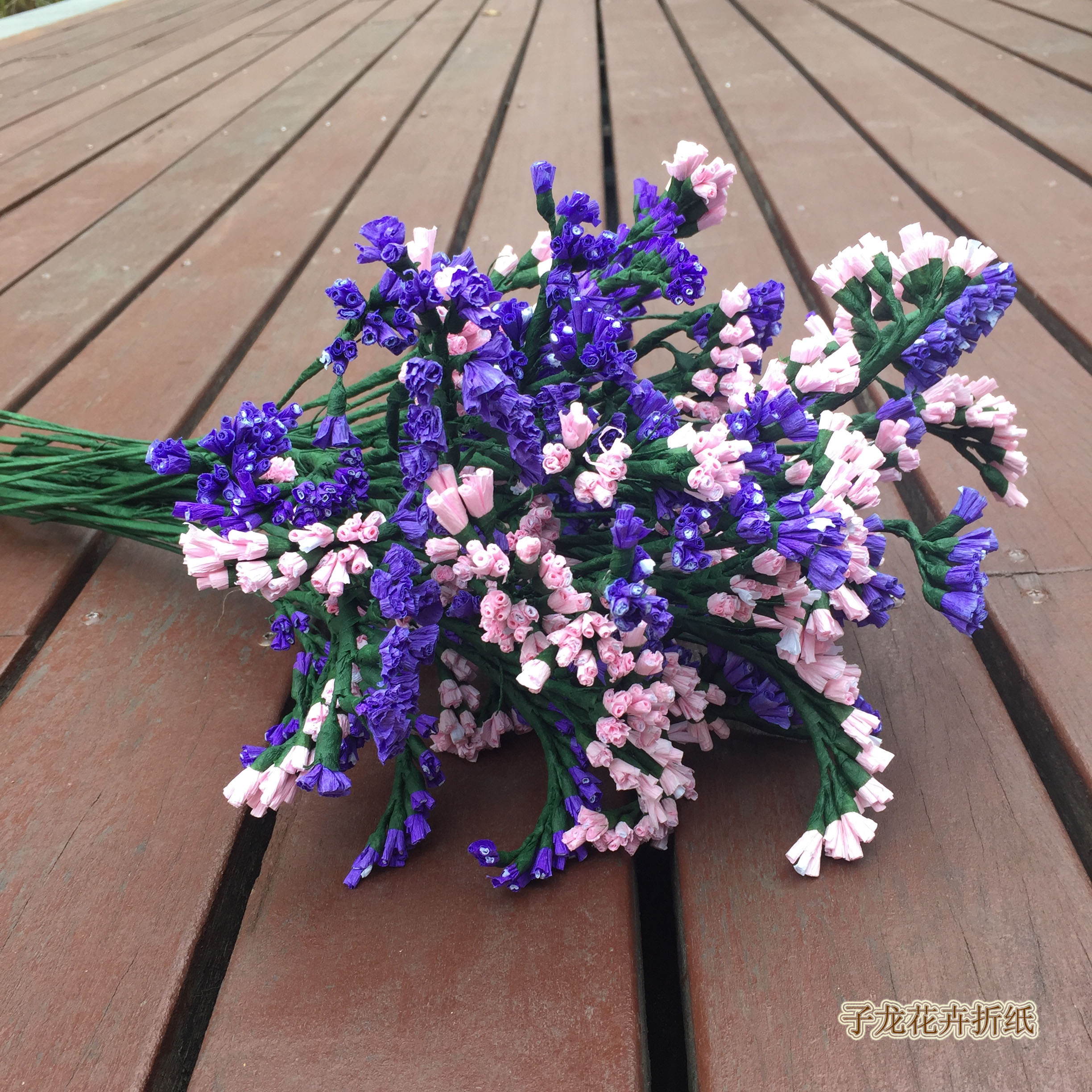 折纸花束教程简单,勿忘我皱纹纸花朵做法大全