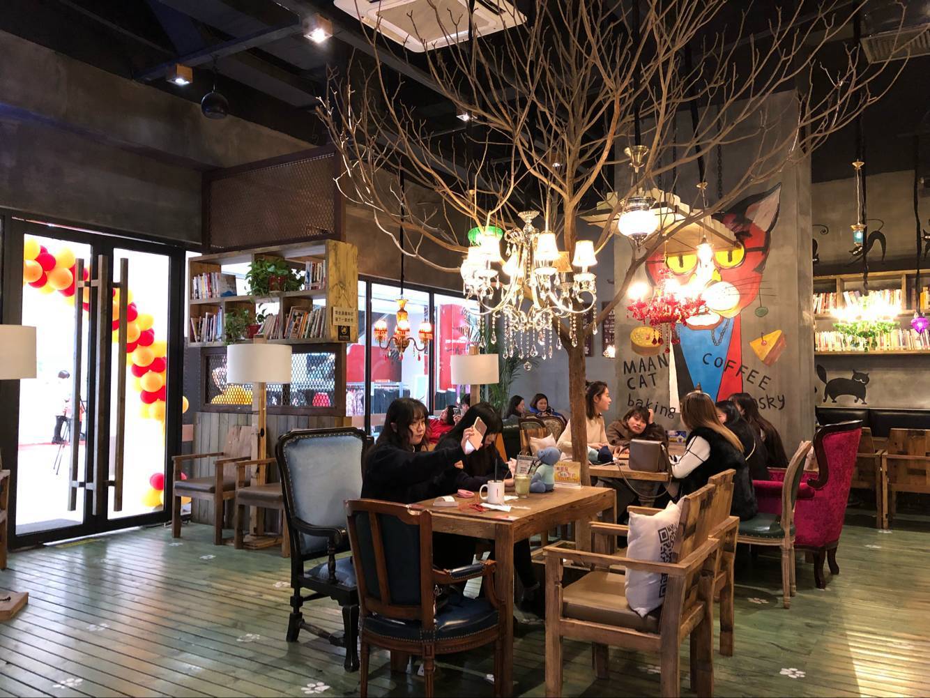 鍜栧暋缁忚惀妯″紡瀵规瘮鍒嗘瀽,灏忓挅鍟″簵缁忓吀缁忚惀妯″紡