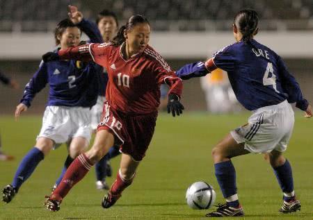 中国女足滕巍进球视频,女足滕巍进球庆祝视频