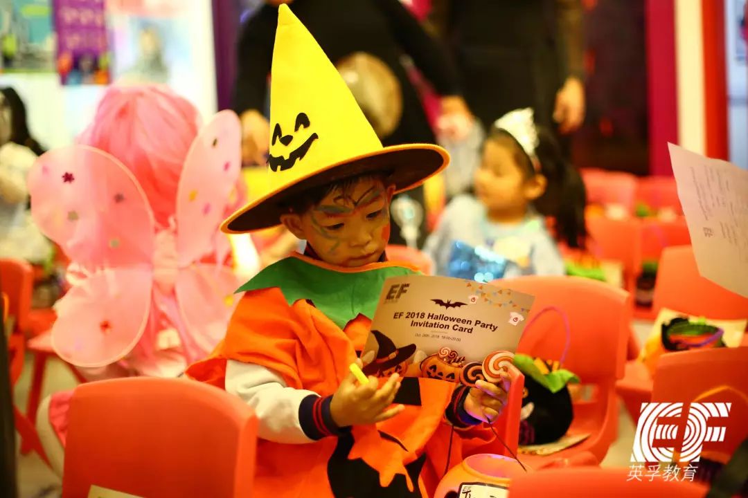 HappyHalloween｜英孚万圣狂欢夜，他们究竟经历了什么？