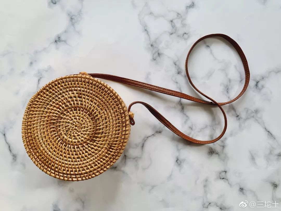 越南穷小女孩,越南富婆装穷去打工