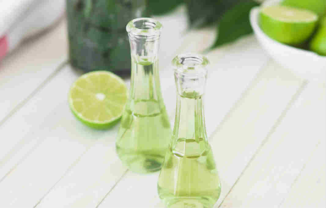 比小灯泡好的美白精华,美白精华温和不刺激推荐