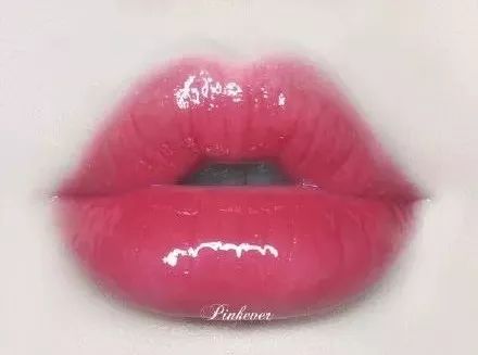 欧莱雅的口红哪款跟迪奥999相似,欧莱雅口红哪个颜色最显白