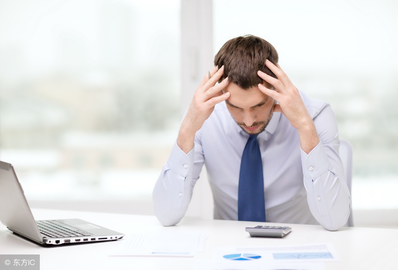 当顾客说衣服贵用到销售技巧,给顾客推销衣服的话术