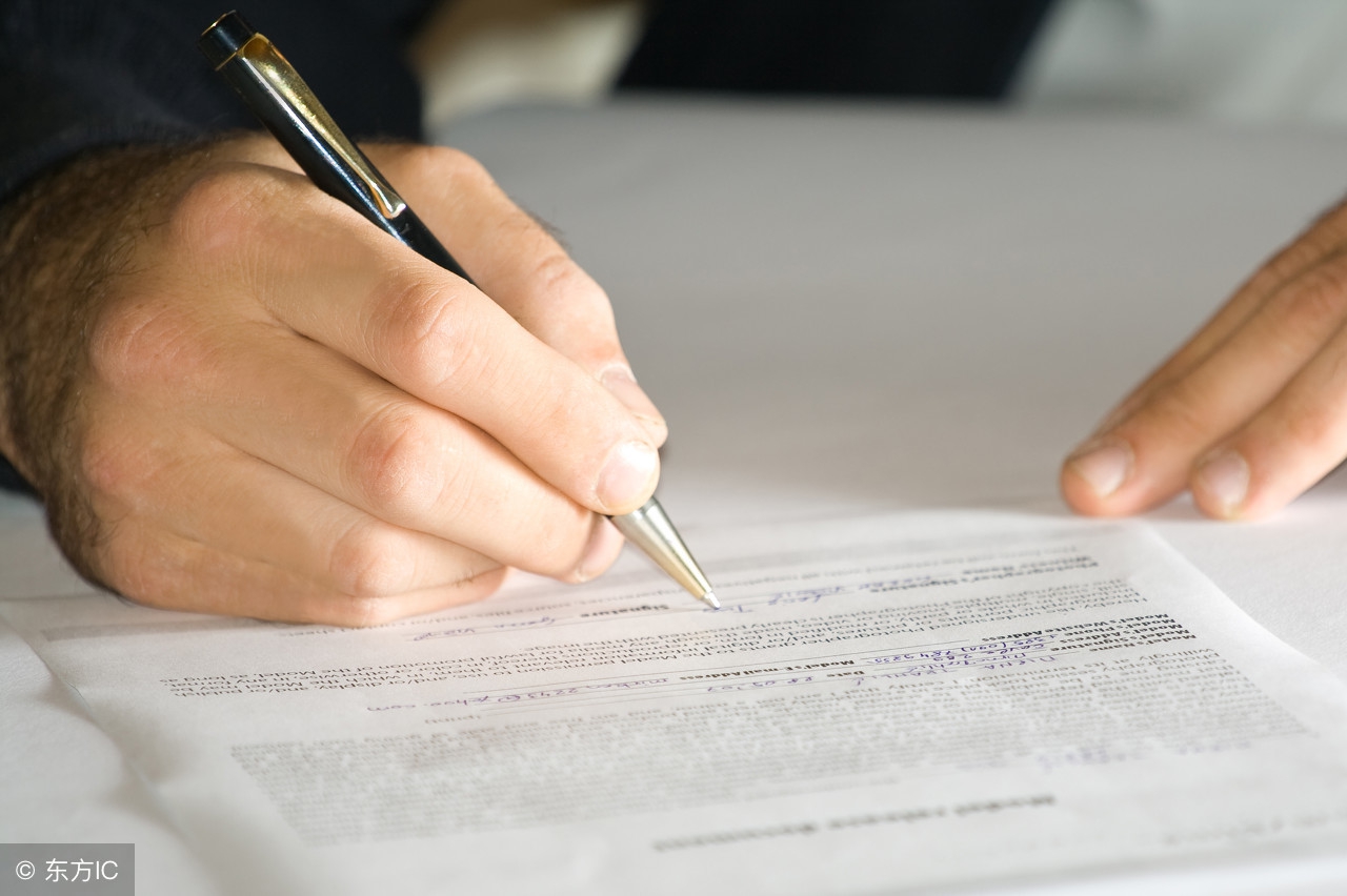 以案说法拒不执行判决怎么办,房屋纠纷户主坚决不迁户口怎么办