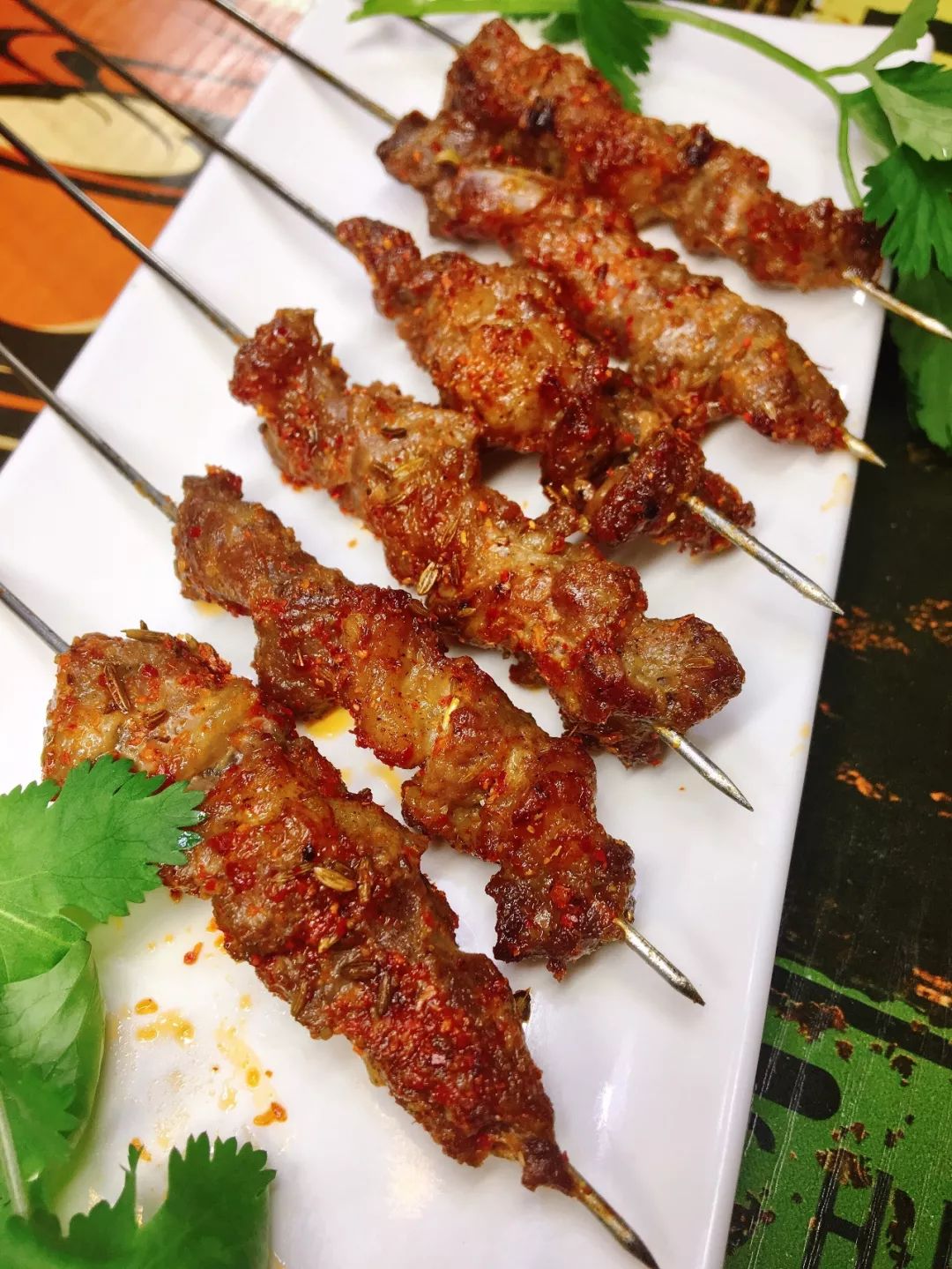 专注烤羊肉串三十年,自助烤串铜火锅