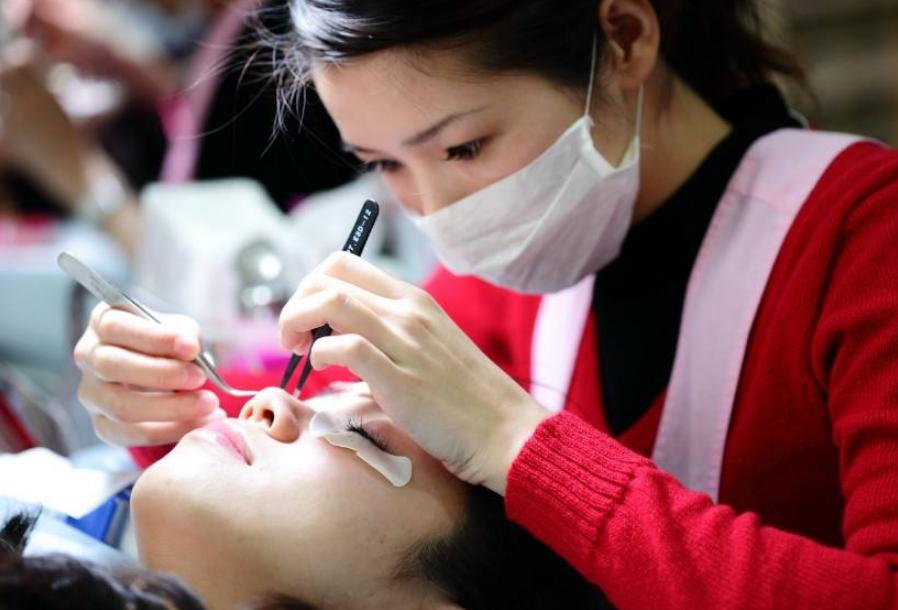 为什么女生不愿意嫁接睫毛呢,美睫师为什么不愿意单根嫁接