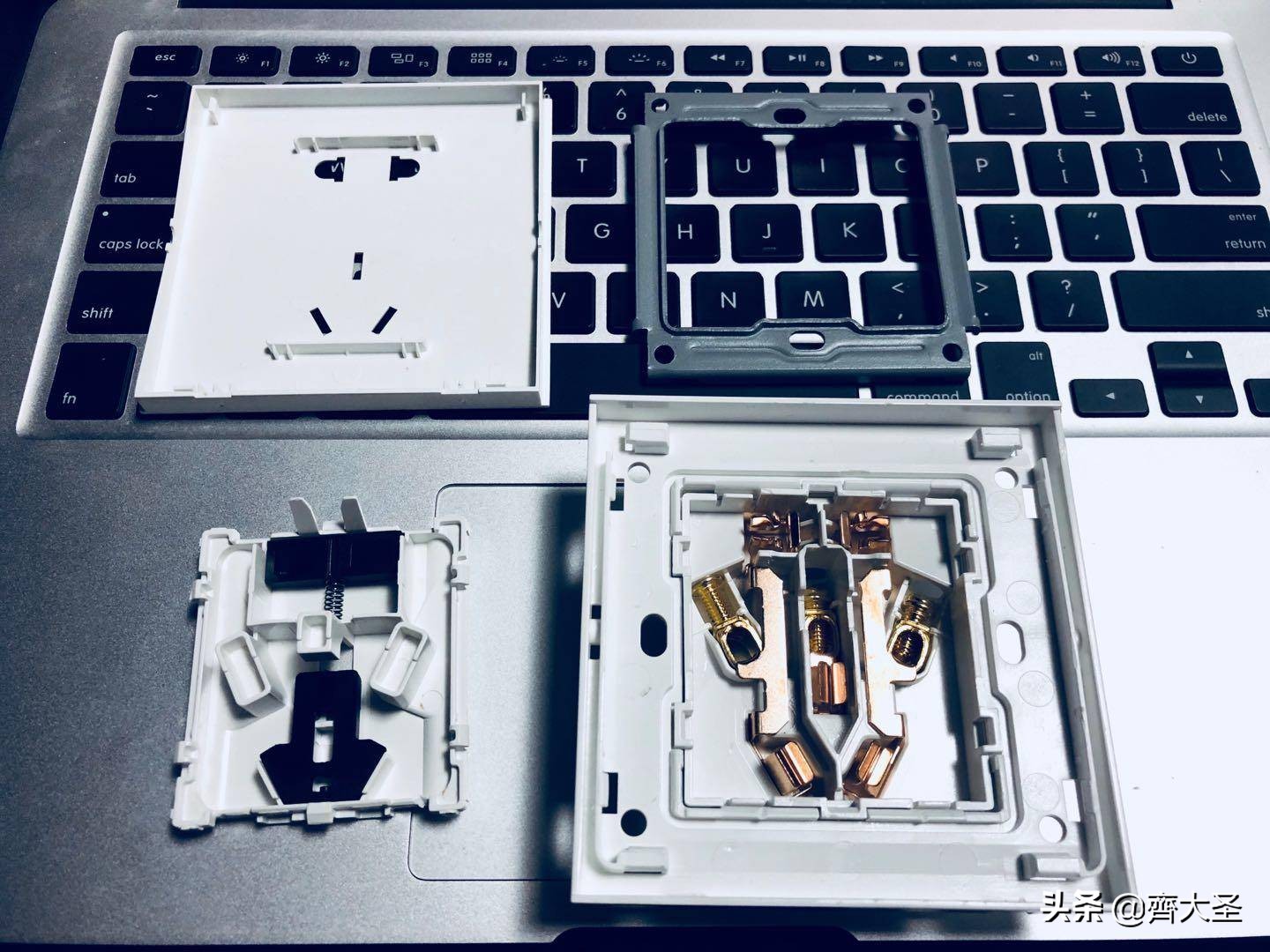 插座开关怎么选安数,开关插座尺寸讲解