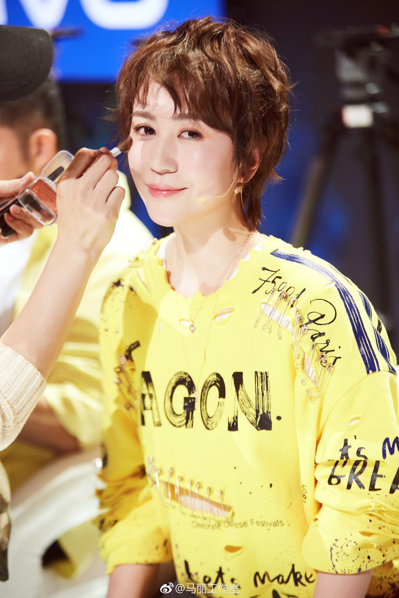 马丽新剧惊现按摩棒,张馨予喝消水丸,原来女明星是靠这13种方法去水肿