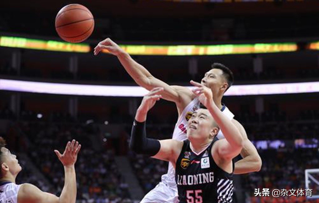 从边缘球员到千万身价！3年在CBA成为主力，期待在季后赛回归