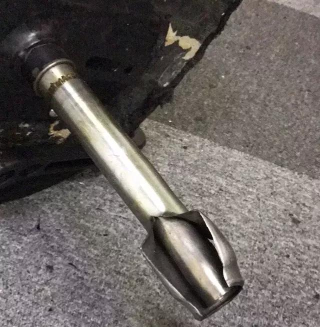 可怕的椅子爆炸视频,椅子爆炸有多危险