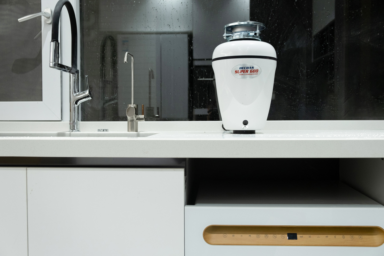 装修厨房需要买哪些电器,装修分享厨房规划及电器选购经验