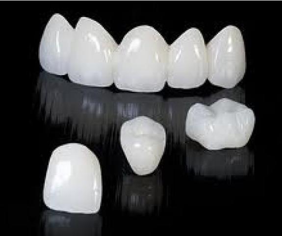 牙齿上有白斑是缺氟还是氟多了,儿童新长的牙有白斑黄斑会烂掉吗