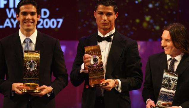 卡卡祝贺ac米兰夺冠,马尔蒂尼对卡卡