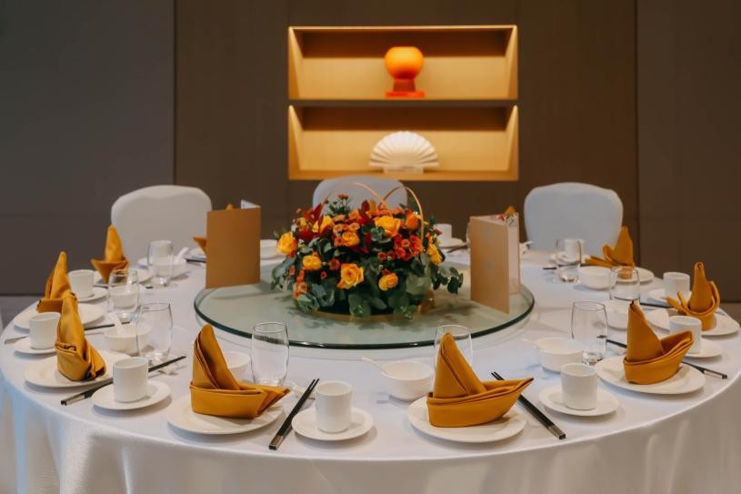 深圳南山希尔顿逸林酒店一室一厅,南山希尔顿逸林酒店介绍