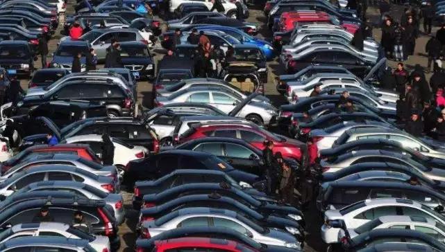 最不保值的高级车值得买二手 (五年内豪华品牌二手车值得入手吗)