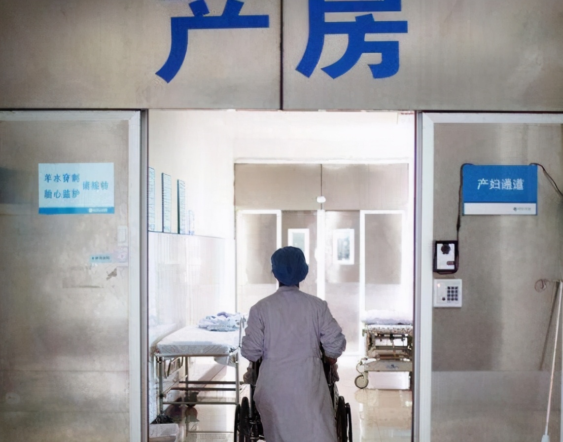 冬天顺产生孩子产房里冷不冷,为什么生孩子时产房冷飕飕的