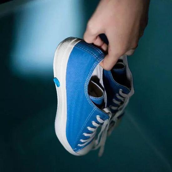 这5款经典帆布鞋还能再流行100年,什么牌子的帆布鞋舒服耐穿又好看