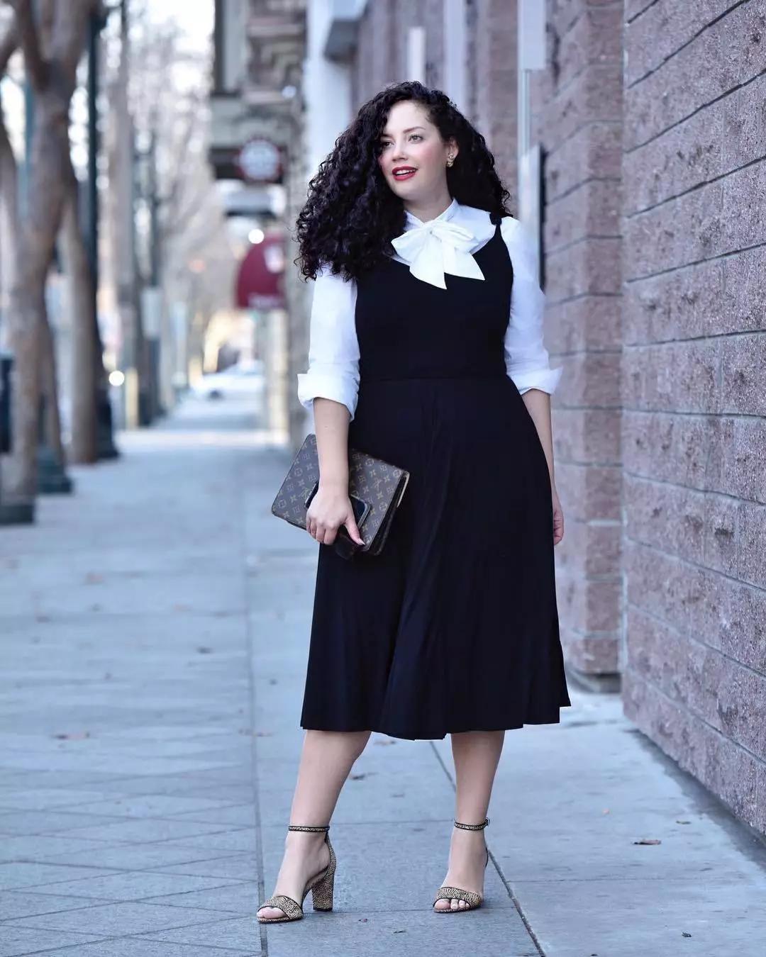 没有腰上身胖怎么穿衣服,没有腰身穿衣打扮