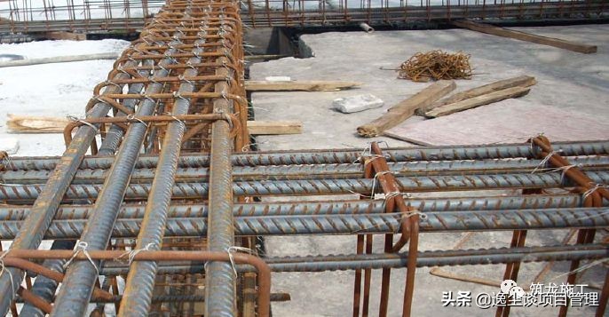 施工现场钢筋安装绑扎通病案例,钢筋质量通病基础知识培训讲义