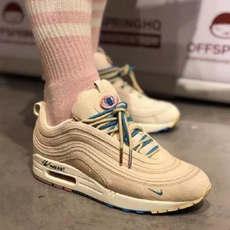 小白鞋绑鞋带的花样系法,绑鞋带花式系法小白鞋不露鞋带