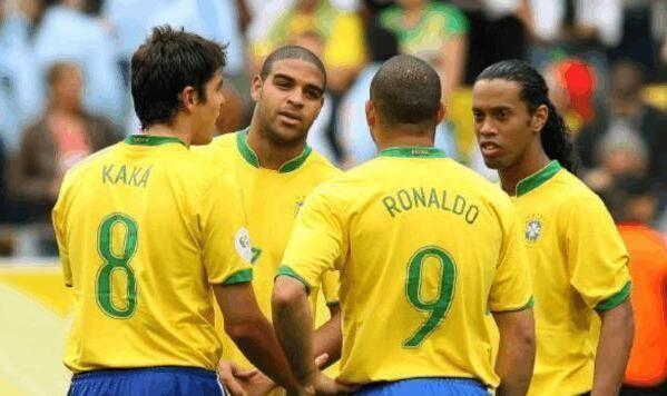 世界足坛第一人小罗,小罗从球王变囚王