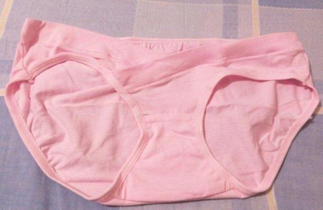 有孕时期,如果孕妈*裤内**有这些“信号”,可能反映了宝宝发育情况