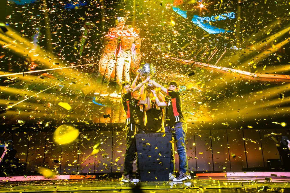 乐观家族全集视频,乐观家族对lgd的影响