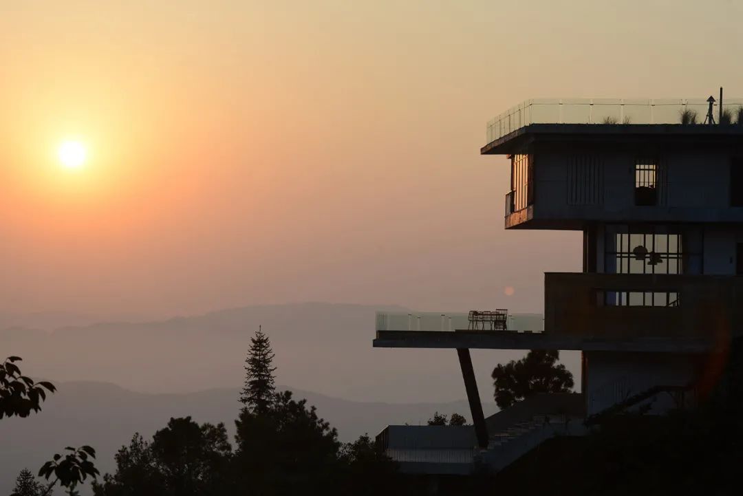 高端民宿一年营业成本600万,年赚百万的旅游民宿